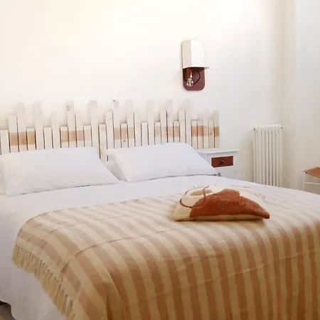 Vera Roma Suite&Apartment - Charming 3 Bedroom Apt - 20Min Walk From Colosseum-3